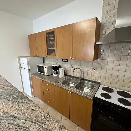 Apartman Neda I Sime *
