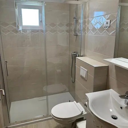 Apartmán Neda I Sime Rab Town