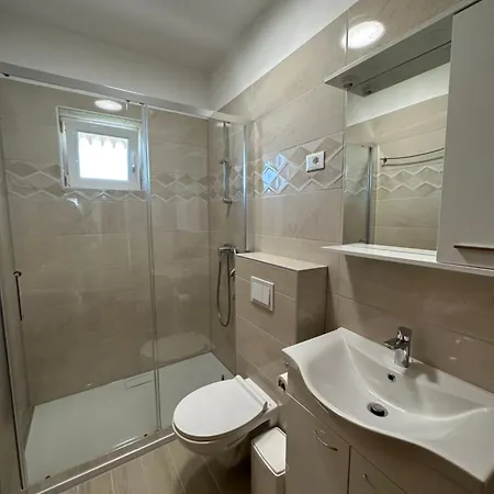 Apartment Neda I Sime *